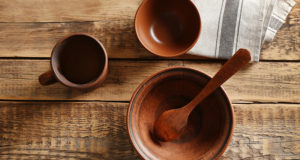 Switching to Wooden Dinnerware